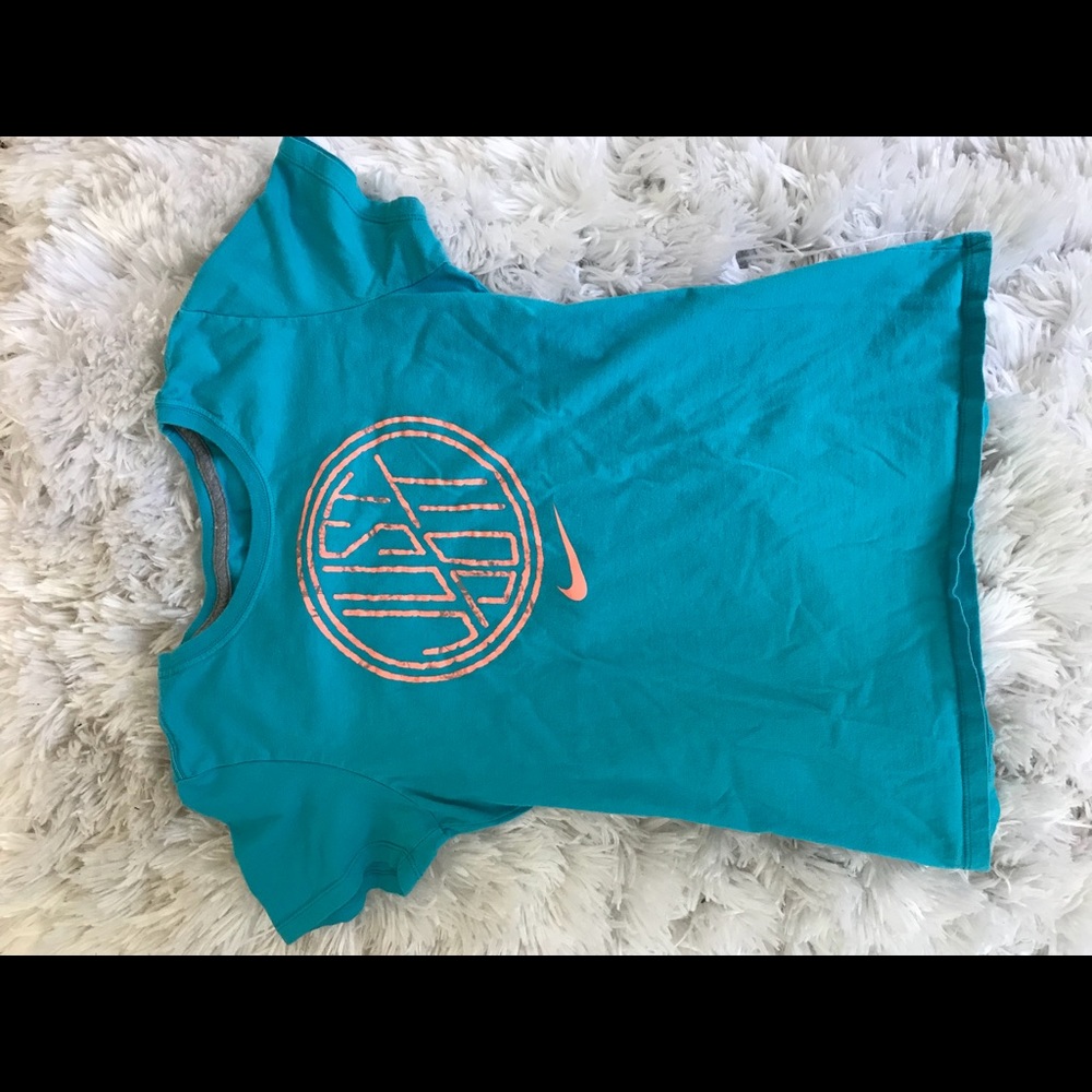Nike TShirt Size Medium
